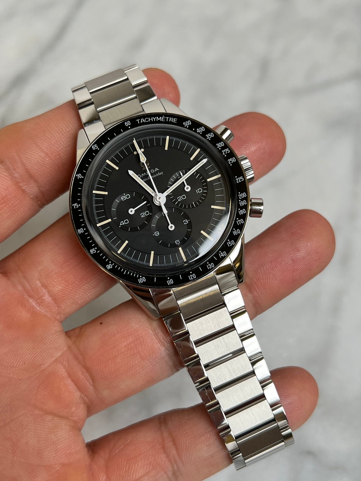 Omega 2024 311.30.40.30 Speedmaster Ed White Preowned Complete 13248