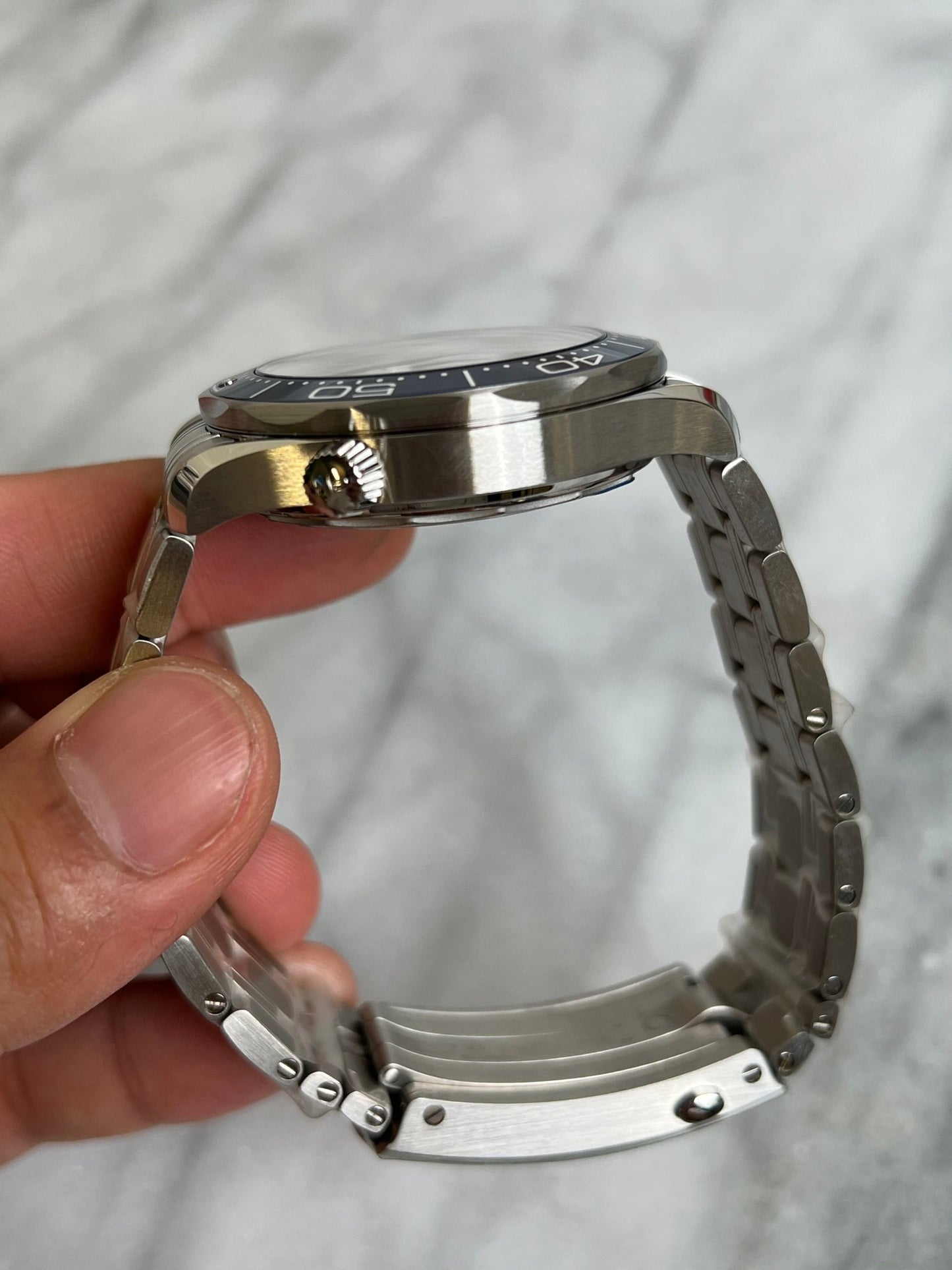 Omega 2025 21030422006001 Seamaster Diver 300M Grey Dial on Steel Bracelet New Complete 12494