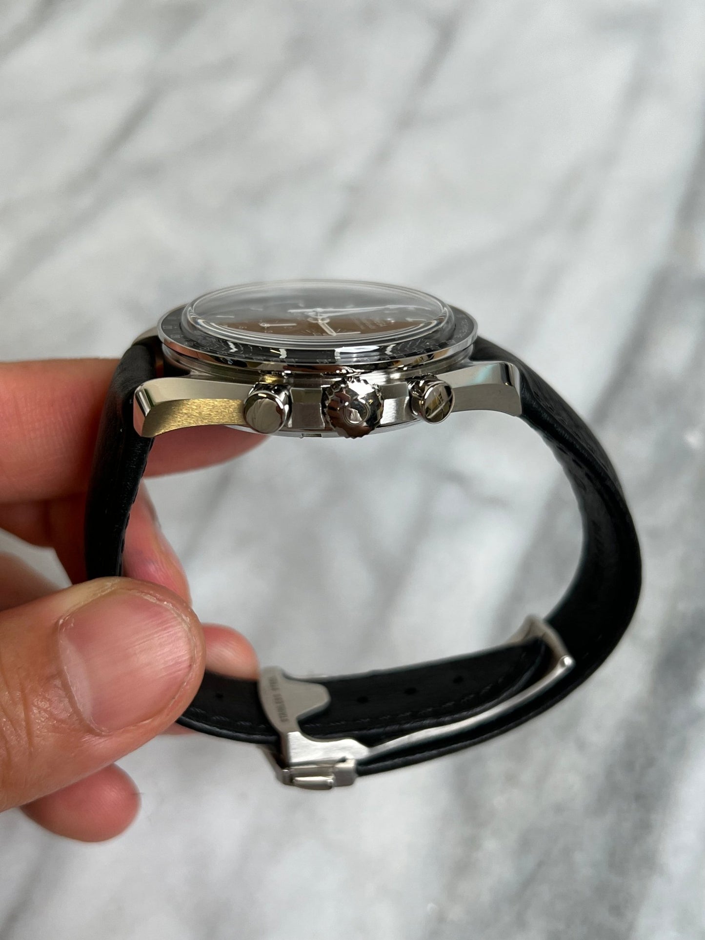 Omega 2025 31032425001002 Speedmaster Moonwatch “New Moon” Transparent Back New Complete 12490