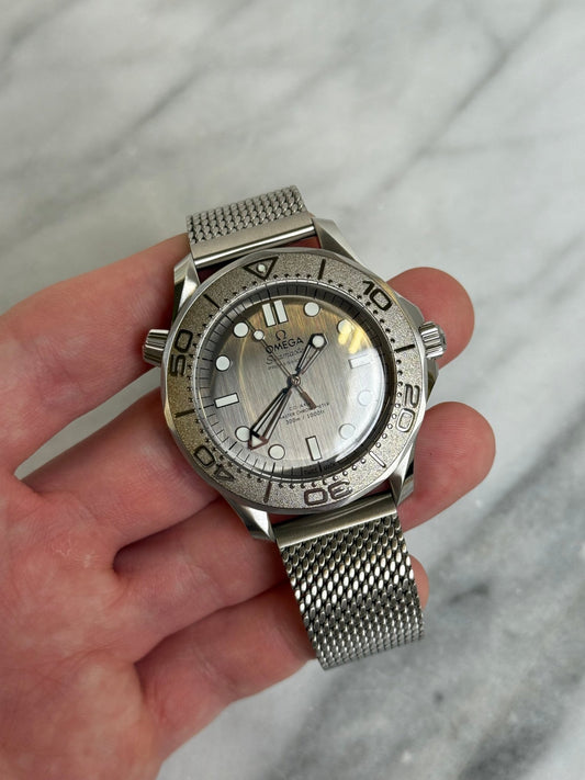 Omega 2026 21030422006002 Seamaster Diver 300M 42mm on Steel Bracelet New Complete 14539