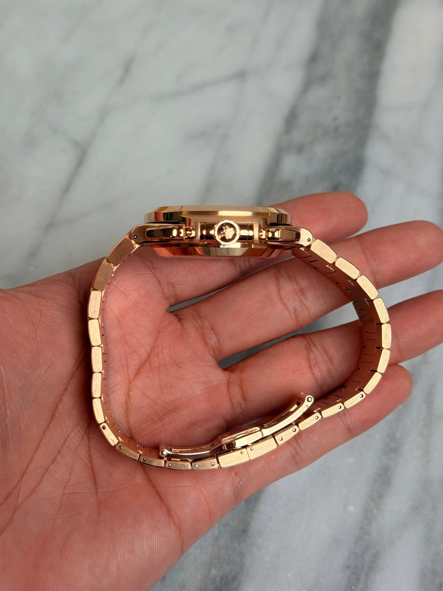 Patek 2023 5980/1R Nautilus Like New, New Buckle Complete 13281