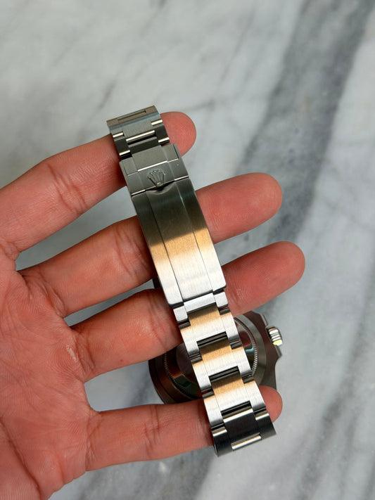 Rolex 2015 116610LV Hulk Preowned and Polished Complete 14563
