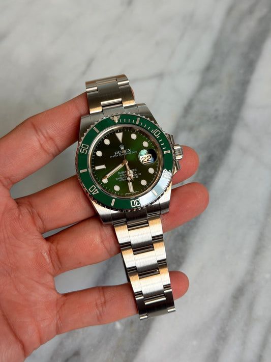 Rolex 2015 116610LV Hulk Preowned Complete 14564