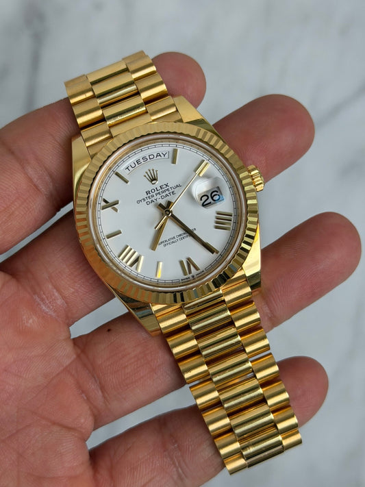 Rolex 2019 228238 White Roman Preowned Complete 14926