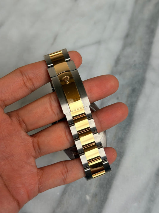 Rolex 2020 326933 Oyster White Sky Preowned NFC Complete 14000