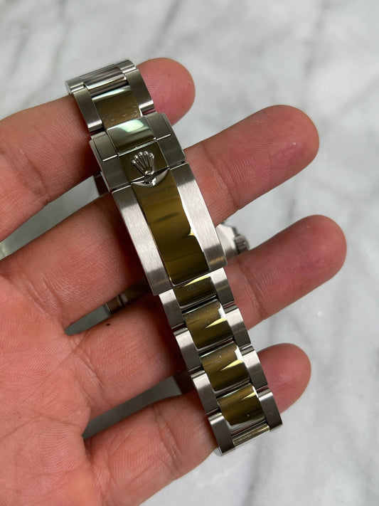 Rolex 2021 116500LN Panda Preowned and Polished Complete 14018