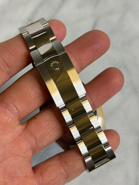 Rolex 2021 326934 Oyster Black Sky Preowned and Polished Complete w/ White Tag 14840