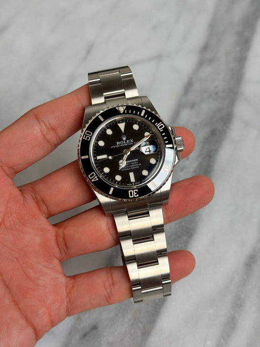 Rolex 2022 126610LN Sub Date Preowned Good Complete 14647