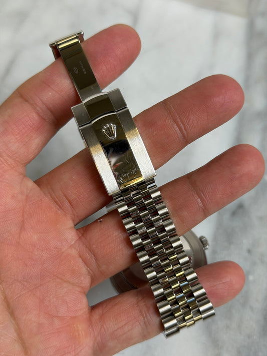 Rolex 2023 126300 Jubilee Green Index Preowned Complete 14477