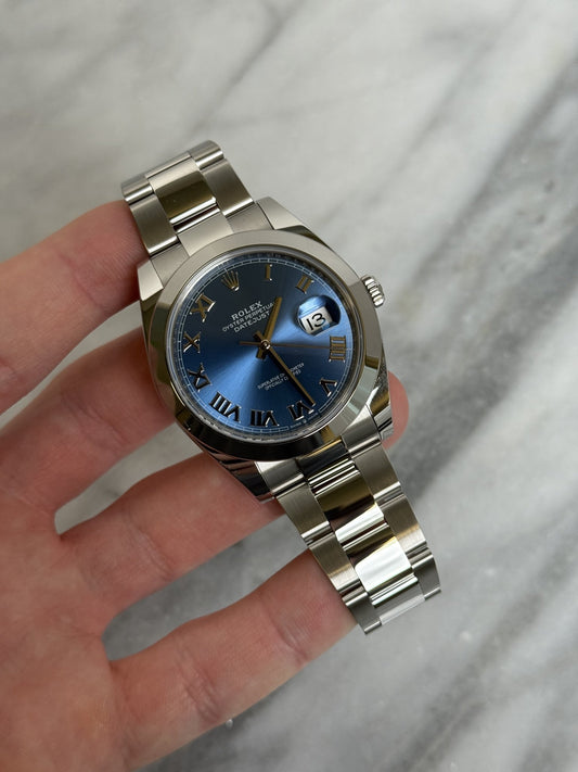 Rolex 2025 126300 Oyster Blue Roman Like New Complete 13264