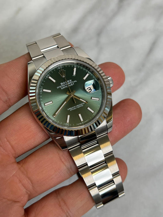 Rolex 2025 126334 Oyster Green Index New Complete 11871