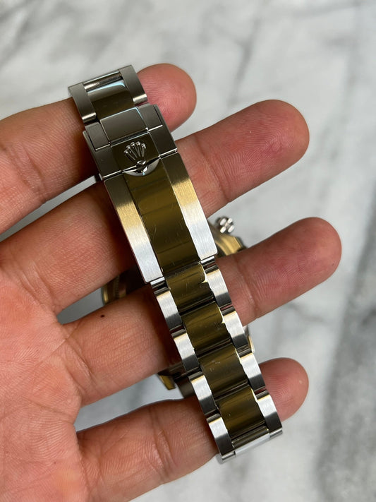 Rolex 2025 126500LN Black Like New Complete 14120