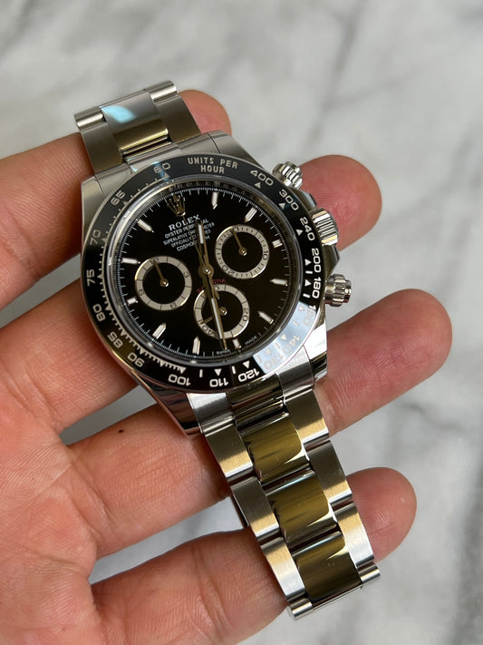 Rolex 2025 126500LN Black Like New Complete 14120
