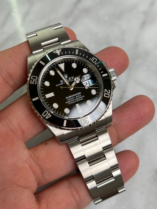 Rolex 2025 126610LN Sub Date New Complete 14040