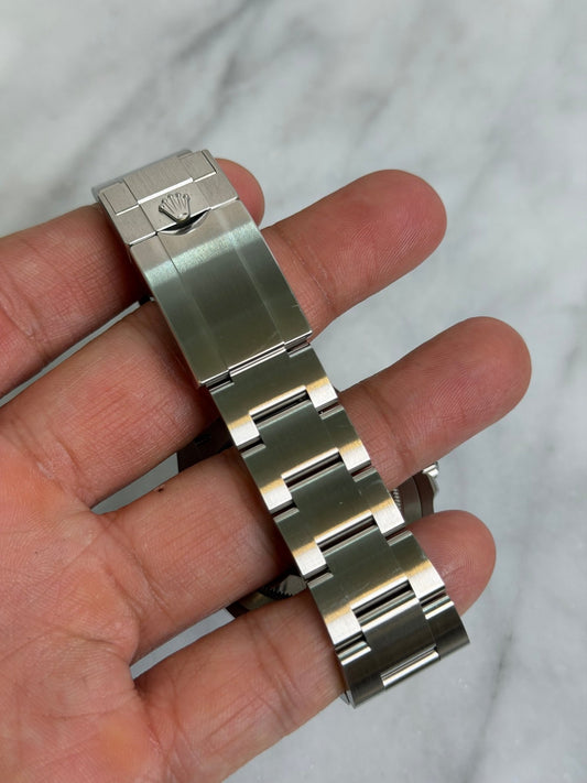 Rolex 2026 126900 Airking Preowned Good Complete 14479